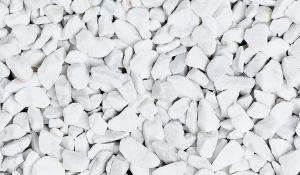 Mramor drcený Carrara bílá